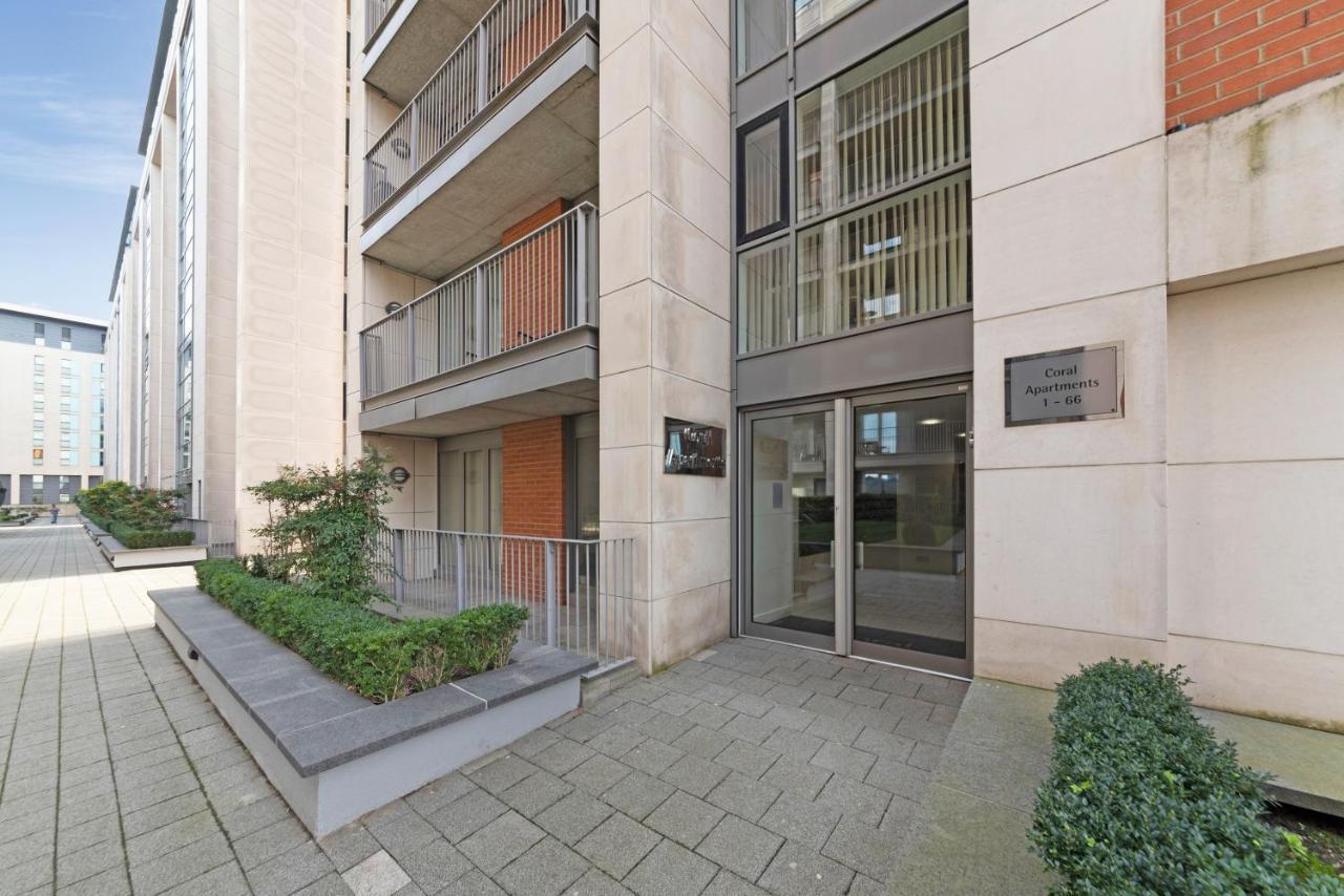 Excel 3 Bedroom Apartment Near City Airport And O2 Arena Londres Exterior foto