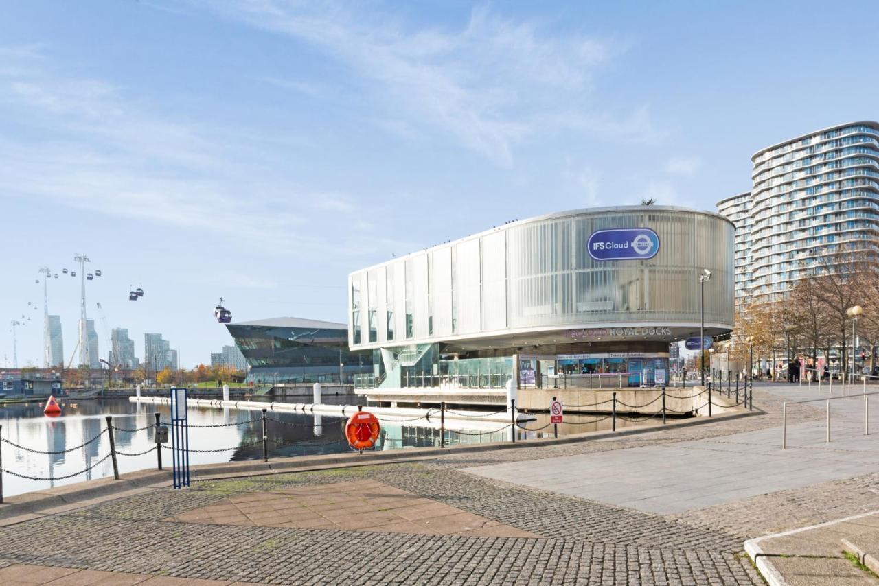 Excel 3 Bedroom Apartment Near City Airport And O2 Arena Londres Exterior foto